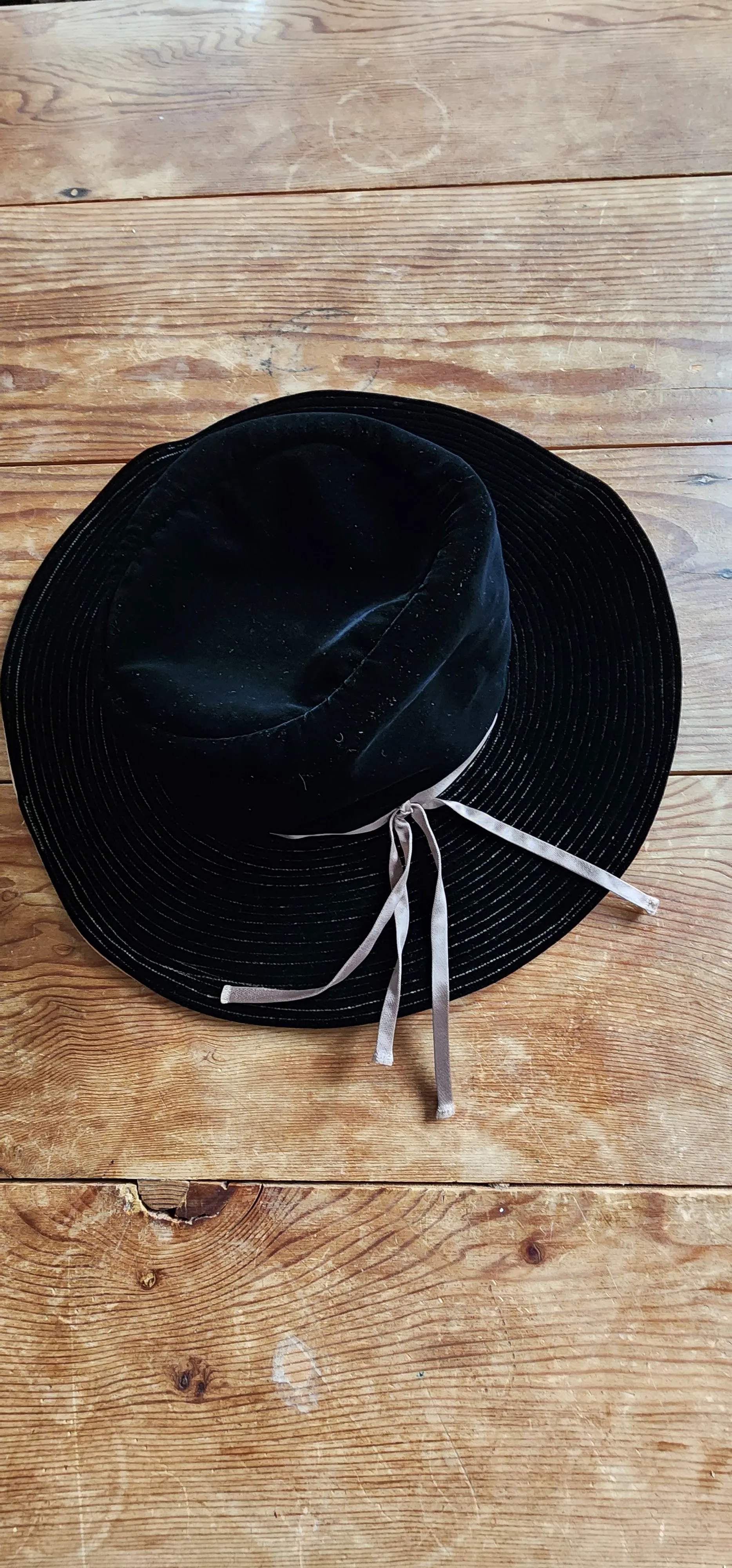 70s Black Velvet Floppy Hat Wide Brim Boho
