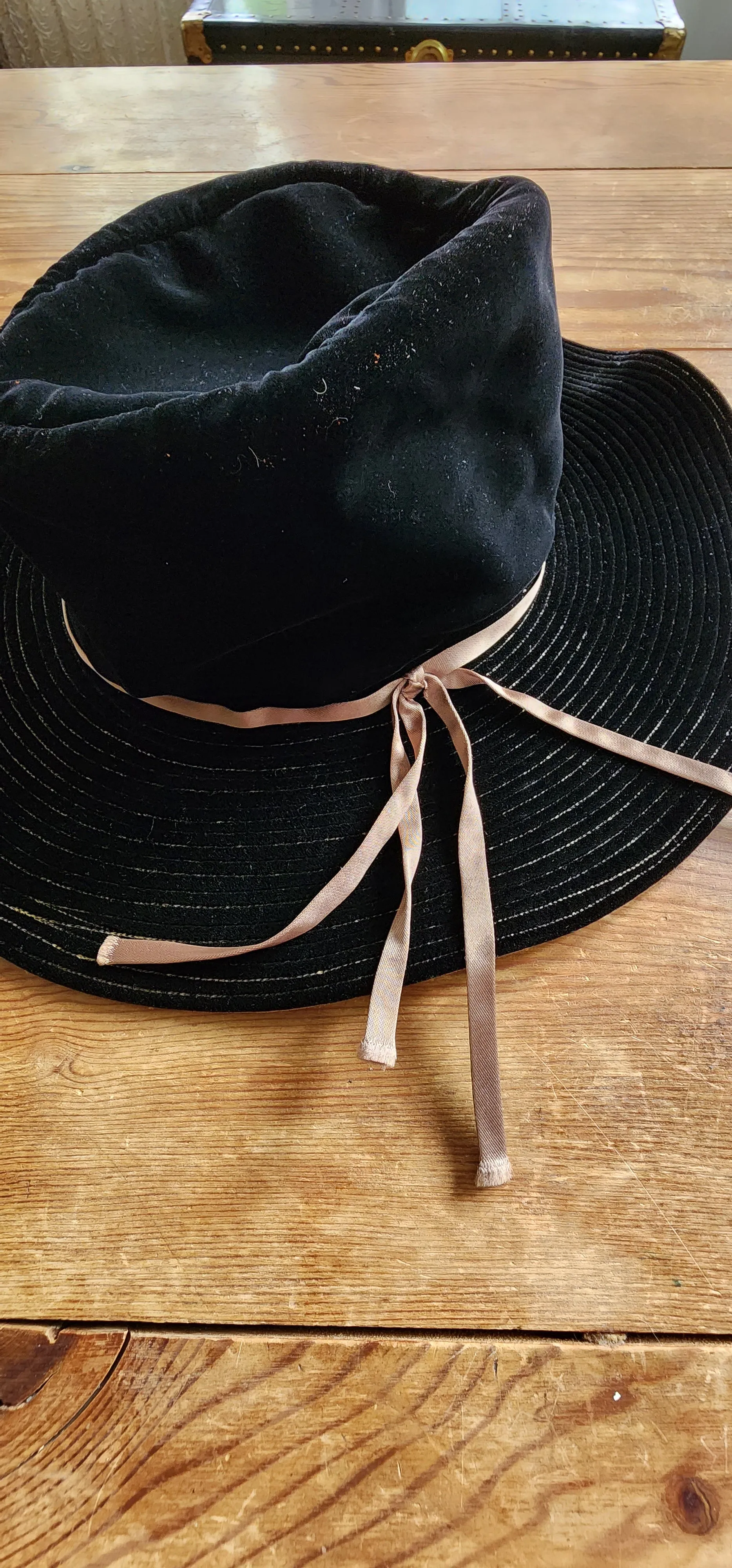70s Black Velvet Floppy Hat Wide Brim Boho