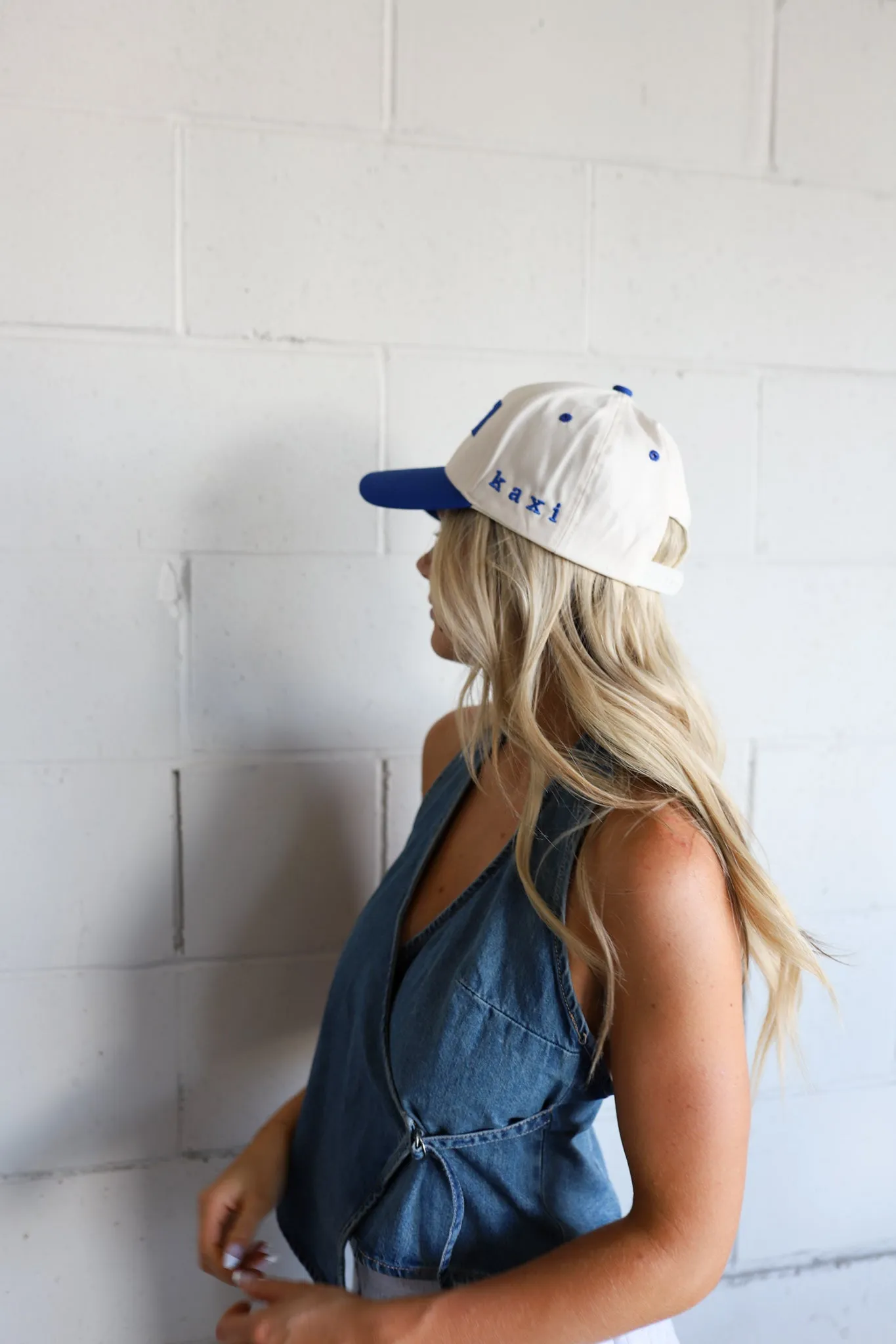 BAD HAIR DAY TRUCKER HAT ( 9 COLORS )