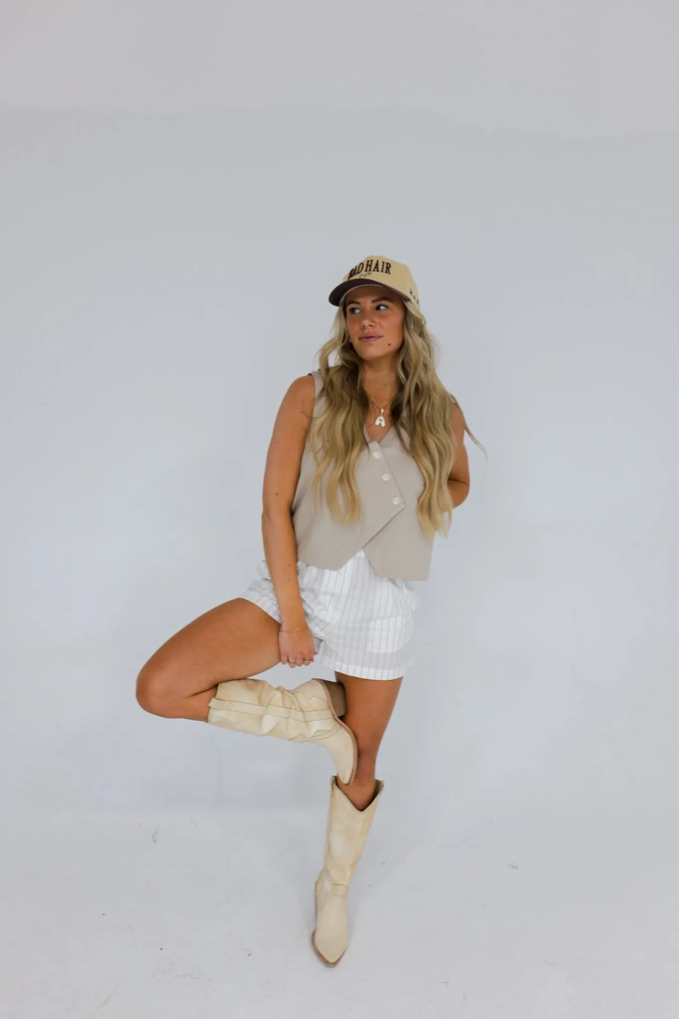 BAD HAIR DAY TRUCKER HAT ( 9 COLORS )
