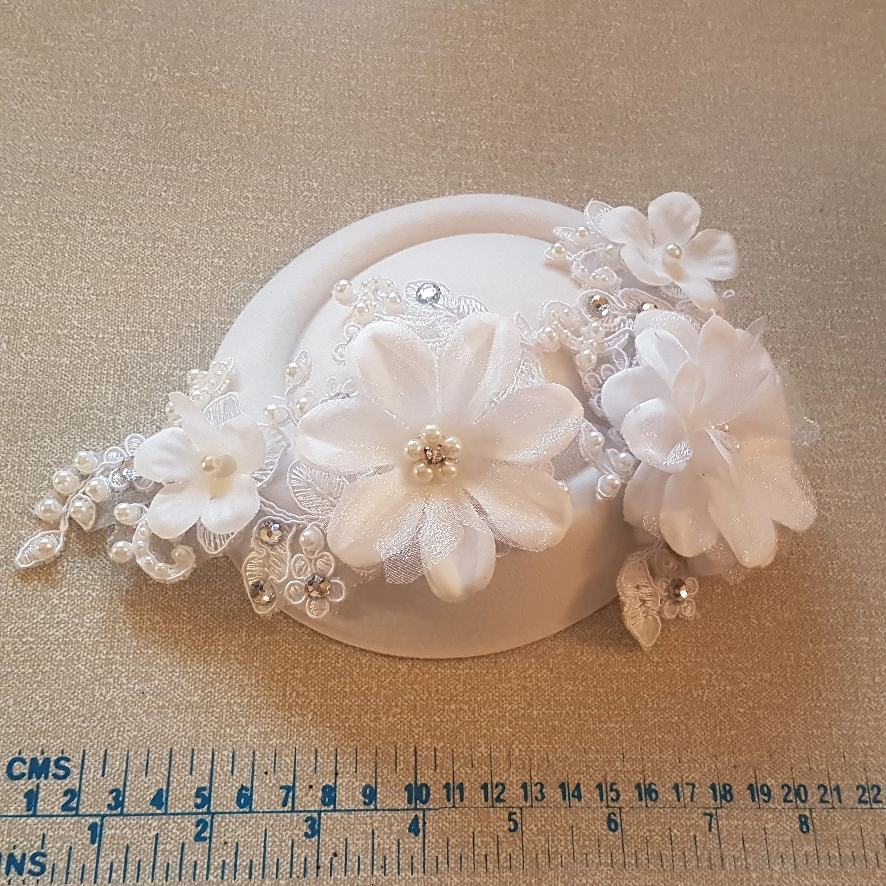 Birdcage veil Floral Hat fascinator White Ivory - ELEGANCEFASCINATOR