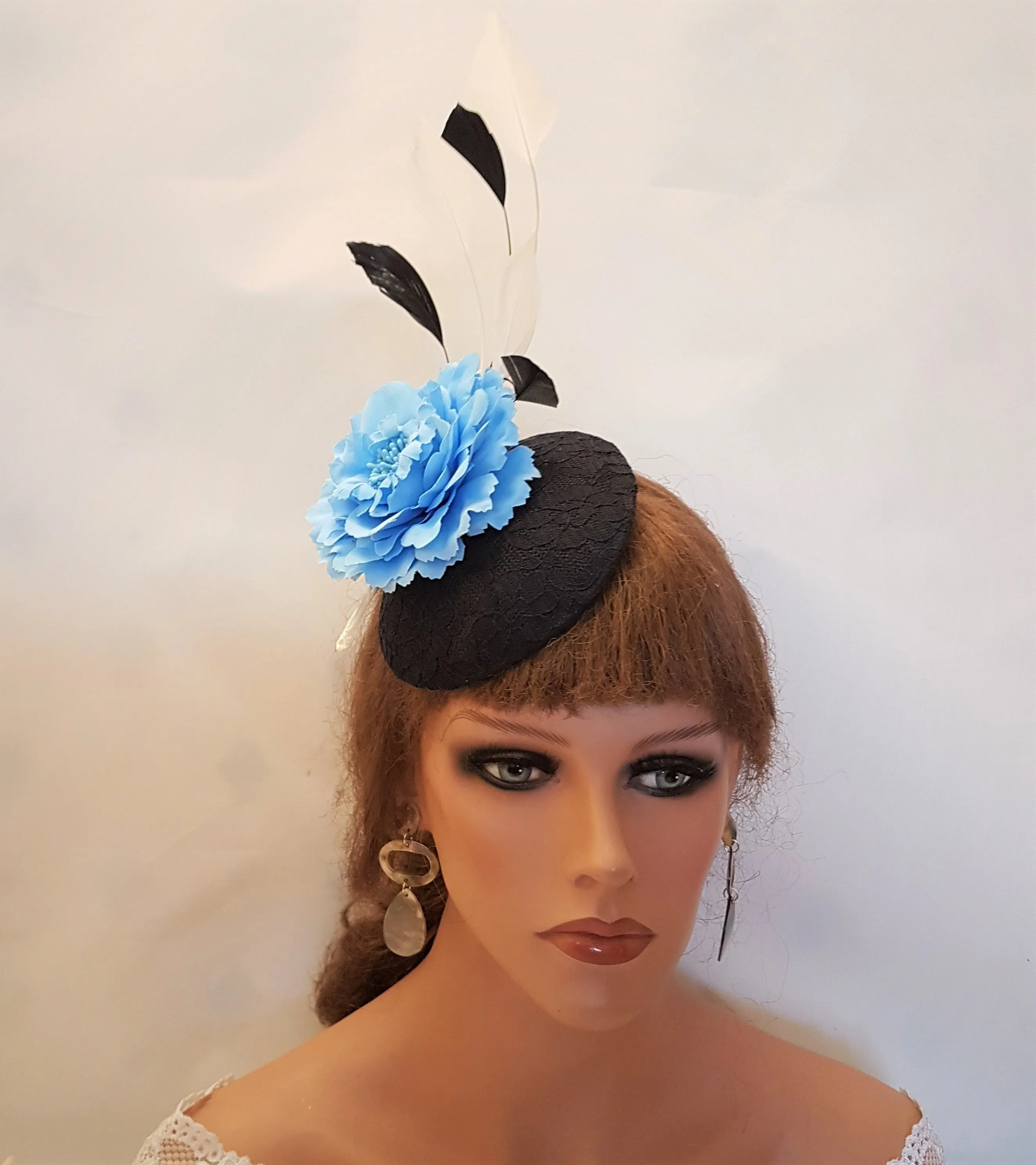 BLACK and Blue Hat   Fascinator Black lace Hat BLUE Flower hat feather hat Black & Blue Hatinator Wedding Ceremoney Ascot Ladies Fascinater
