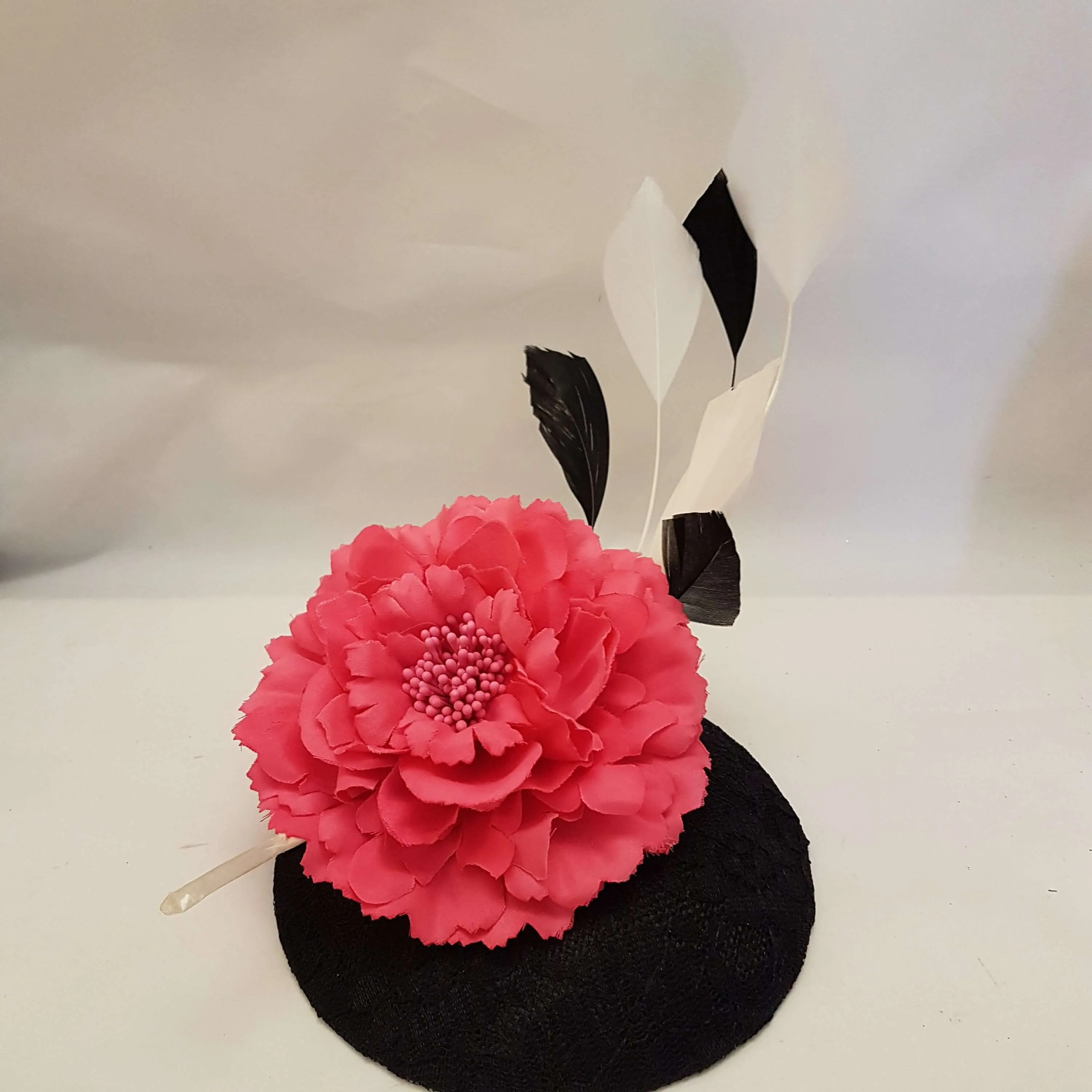 BLACK HAT Fascinator Black lace Hat with HotPink Flower Hat with Black & White Feathers Wedding Ceremoney Hatinator Cocktail Ascot Hat Black