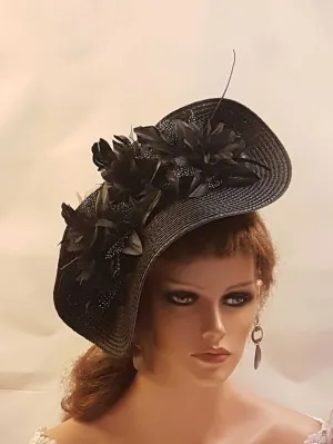 BLACK Hat Fascinator Large saucer hatinator Floral Wedding Ceremoney Hatinator Ascot Hat Fasicinator with long quil Feather