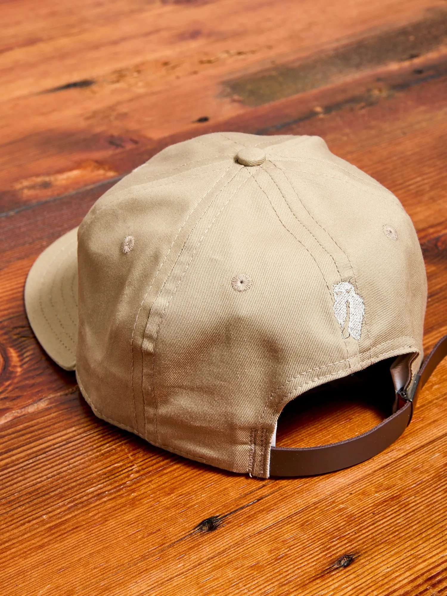 Blue Owl Baseball Cap in Beige