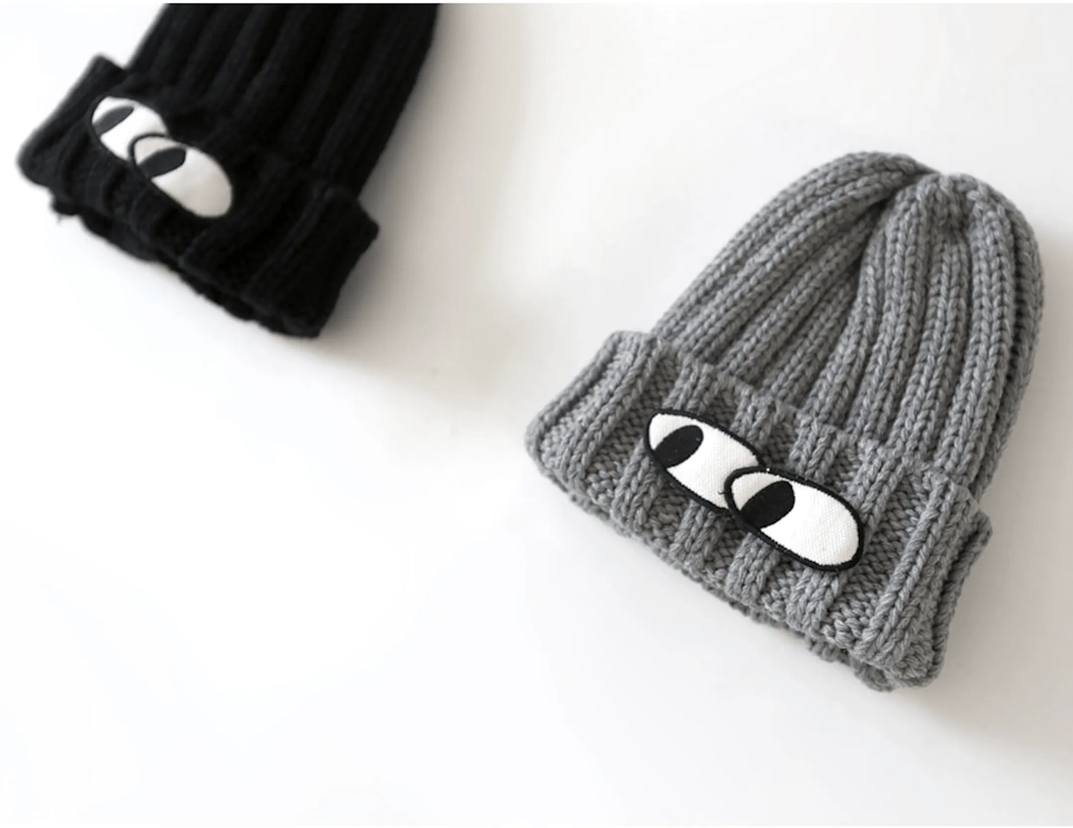 Chunky Knit Eyes Hat