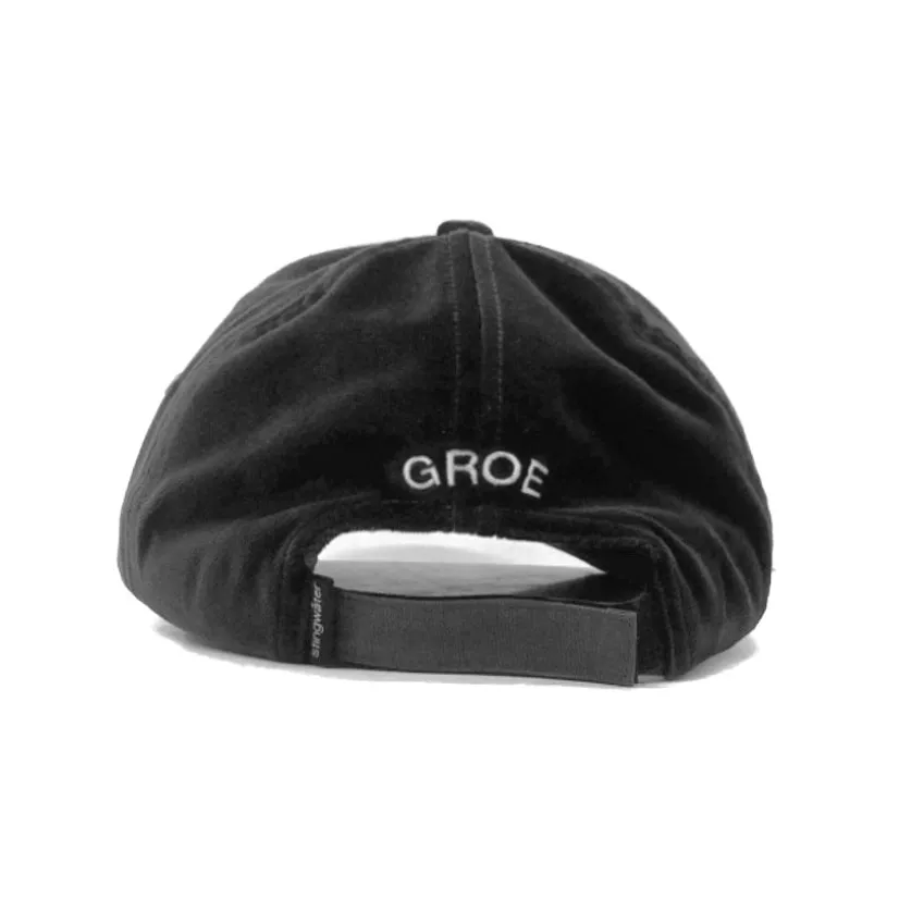 Daring to go Beyon Your Dreams Velvet Hat Black