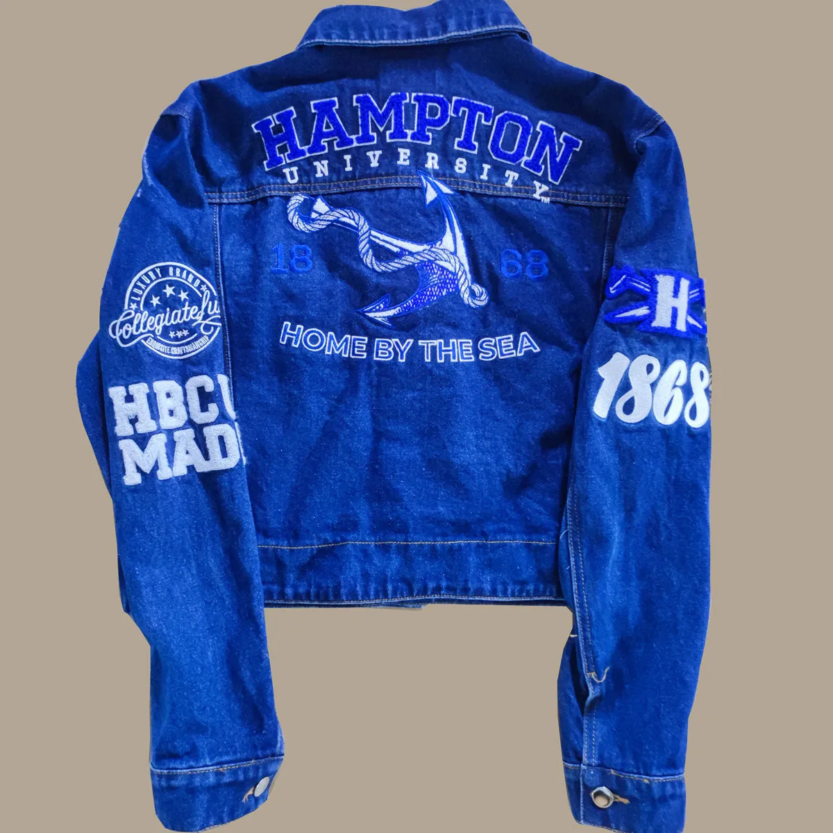 HAMPTON U | By the SEA Trucker CROP DENIM