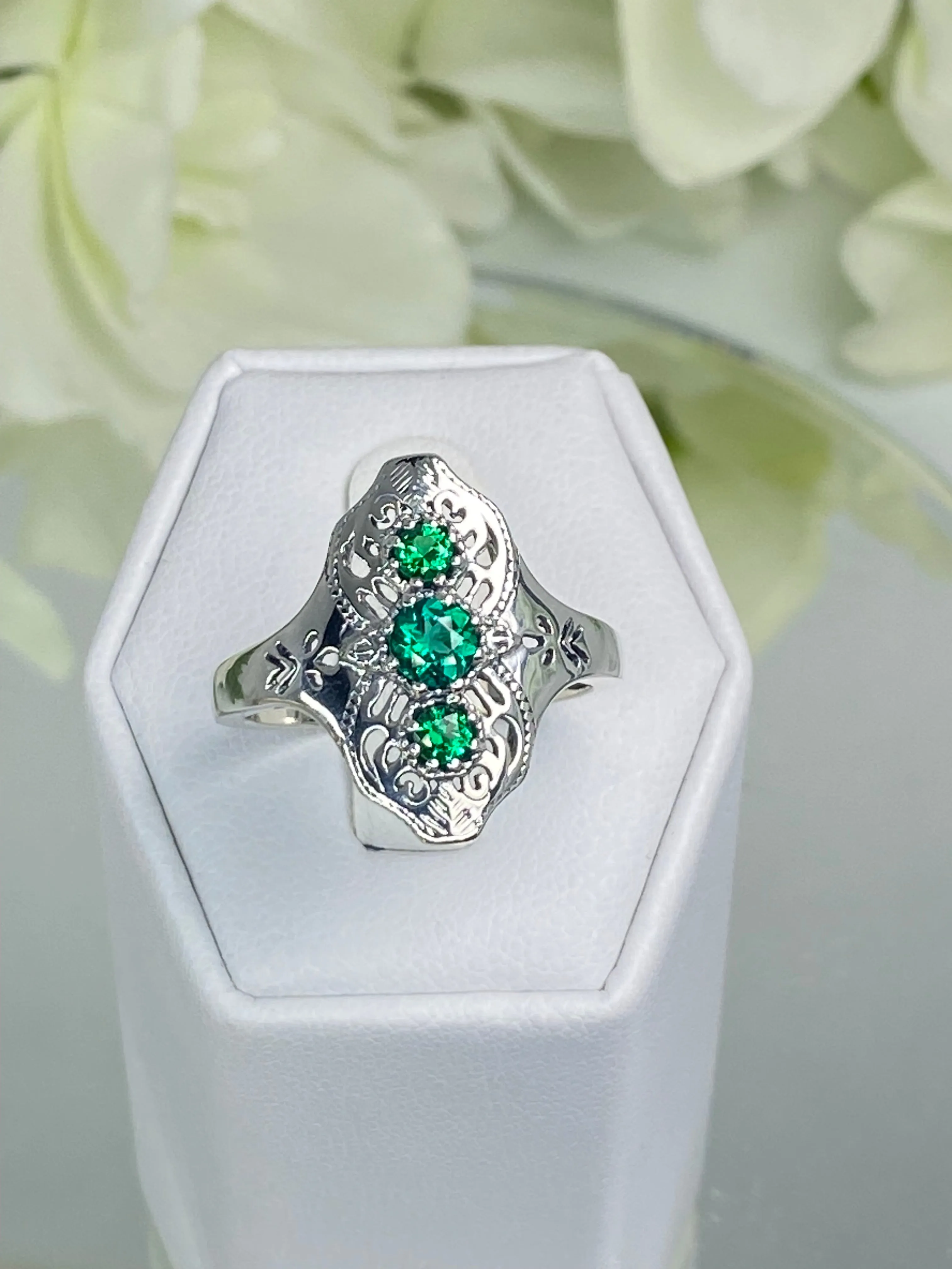 Natural Emerald Ring, Size 9, Spider Gatsby, Sterling Silver Vintage Jewelry D172 - Ready to Ship