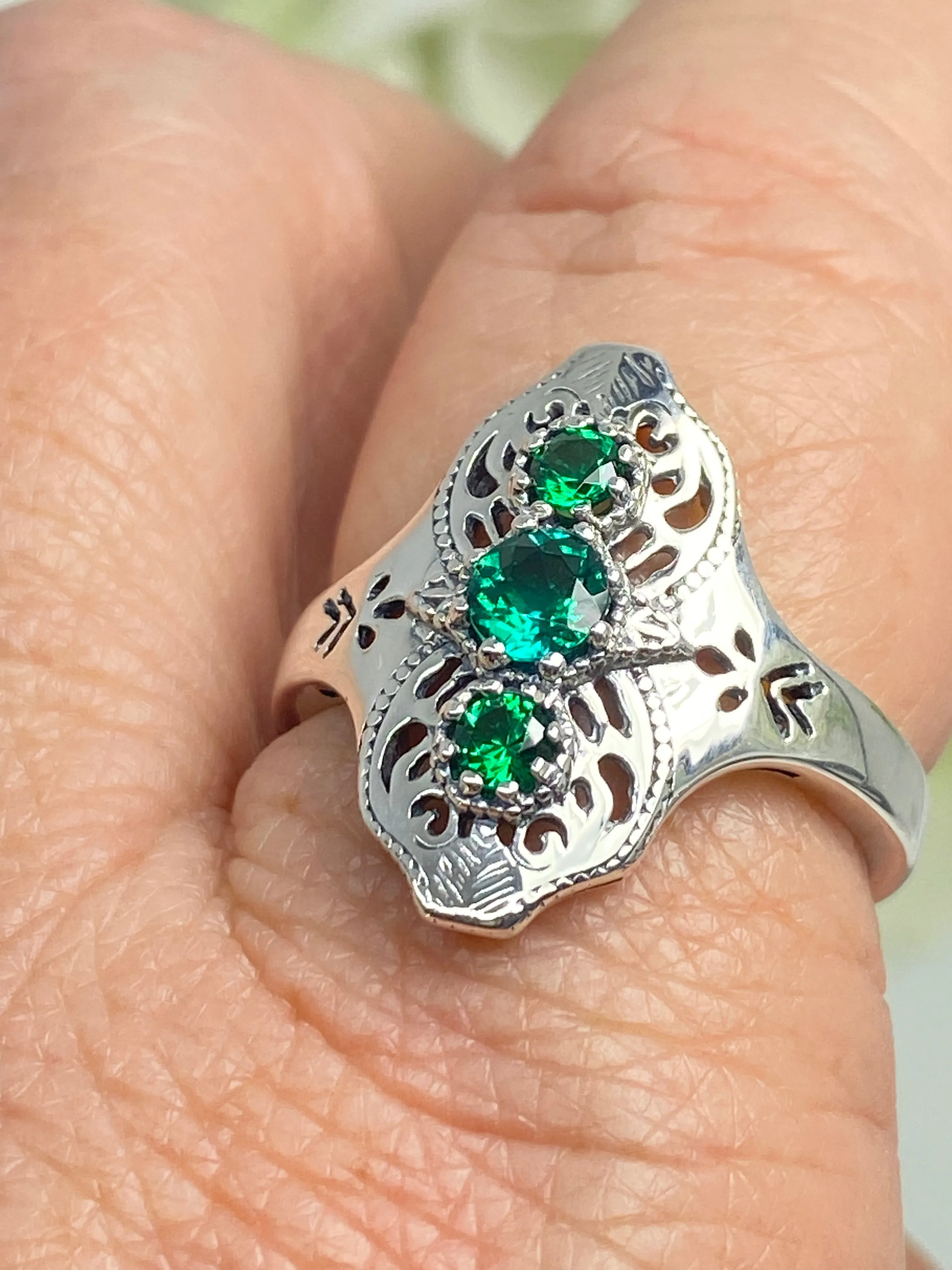 Natural Emerald Ring, Size 9, Spider Gatsby, Sterling Silver Vintage Jewelry D172 - Ready to Ship