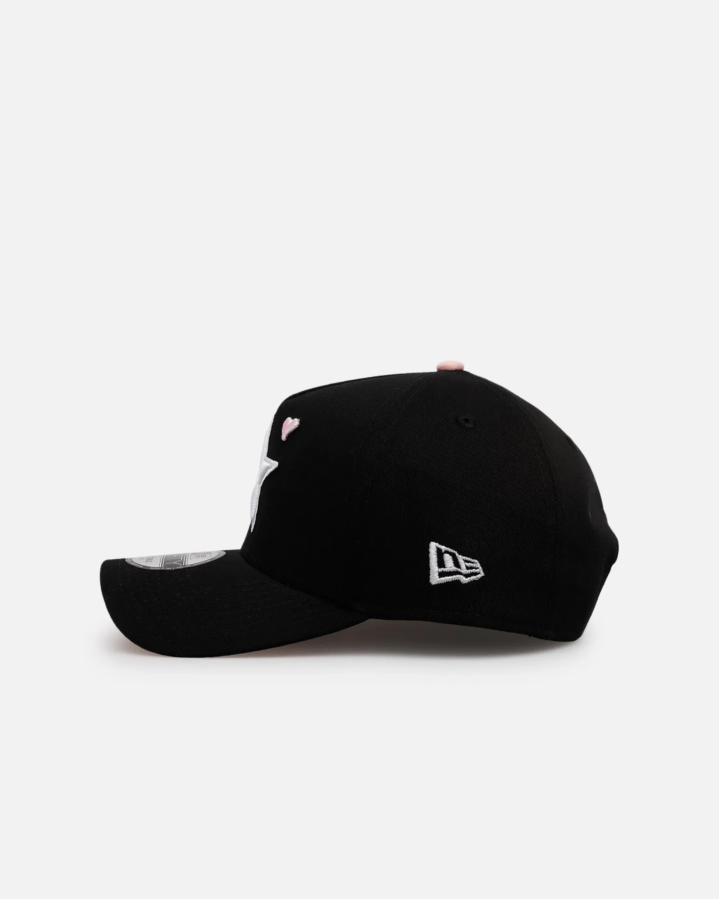 New Era Houston Astros 'Pink Satin Hearts 2.0' 9FORTY A-Frame Snapback Black/Pink