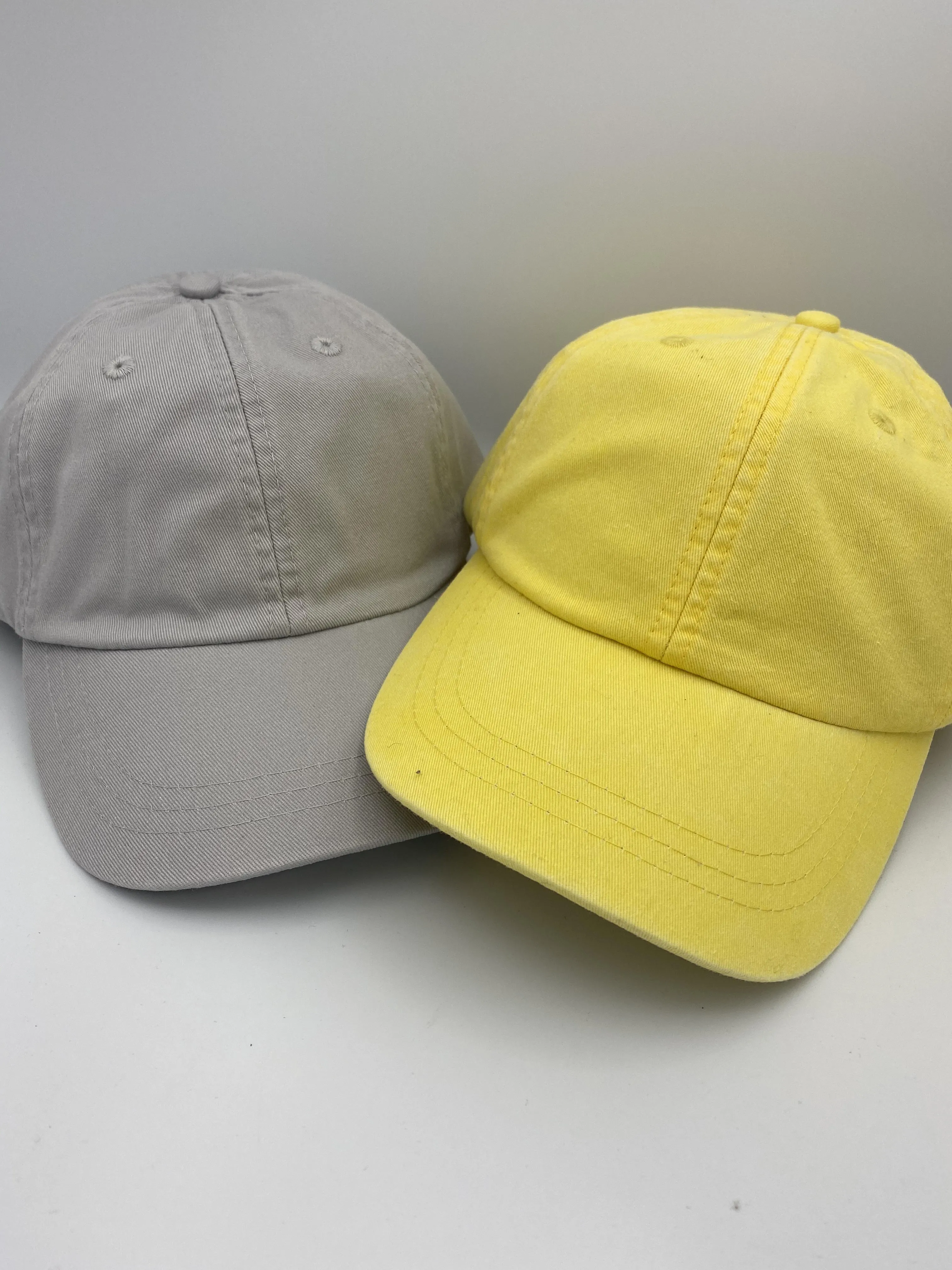 RomComPods hats