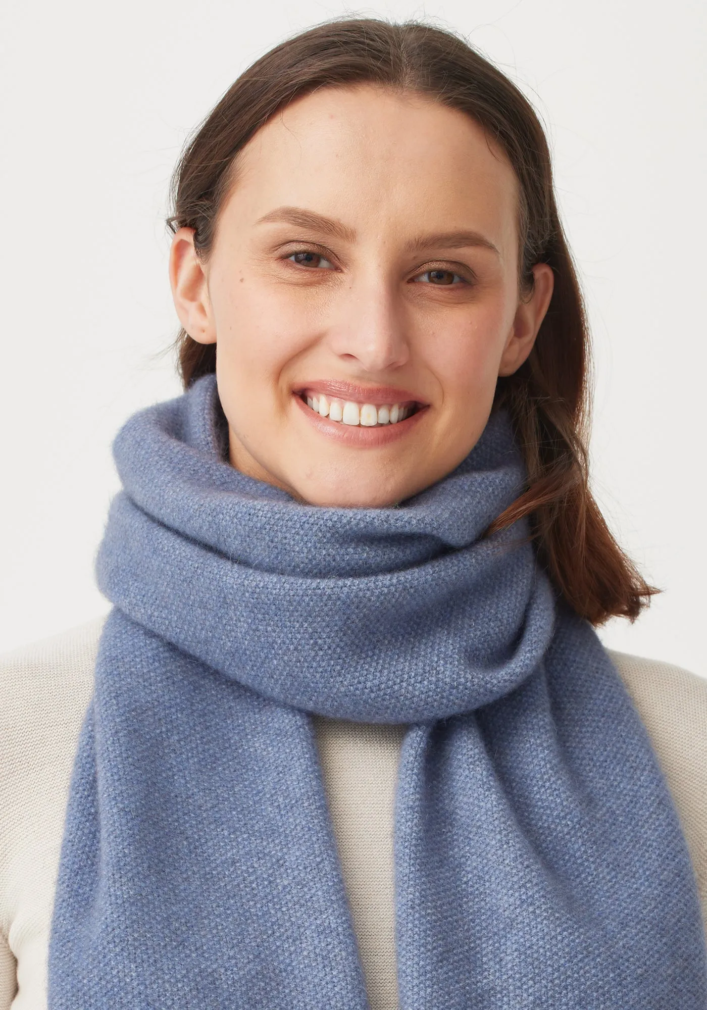 UNTOUCHED WORLD Moss Scarf