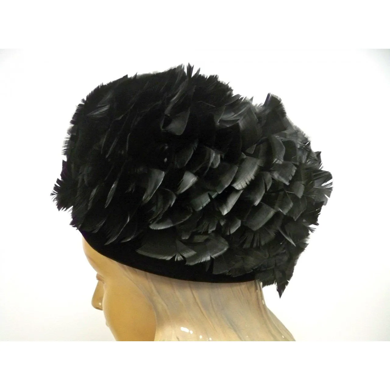 Vintage Ladies Bubble Hat Large Black Turkey Feather 1950S